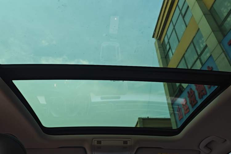 Used Volkswagen Magotan 2018 280TSI DSG Comfort Model Headliner