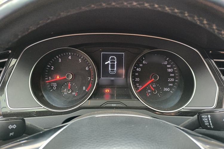 Used Volkswagen Magotan 2018 330TSI DSG Luxury Model Instrument Cluster