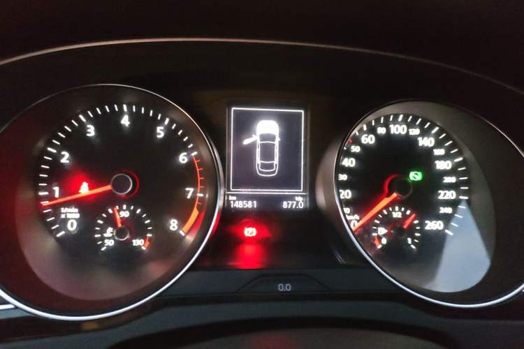 Used Volkswagen Magotan 2018 330TSI DSG Advanced Model Instrument Cluster