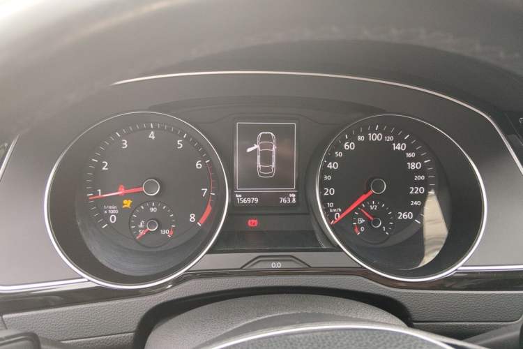 Used Volkswagen Magotan 2018 330TSI DSG Advanced Model Instrument Cluster