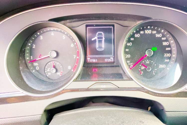 Used Volkswagen Magotan 2018 330TSI DSG Luxury Model Instrument Cluster