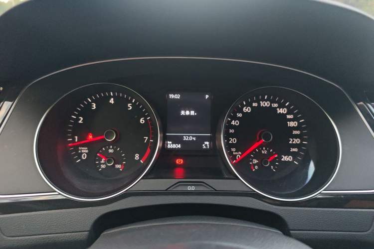 Used Volkswagen Magotan 2018 330TSI DSG Luxury Model Instrument Cluster