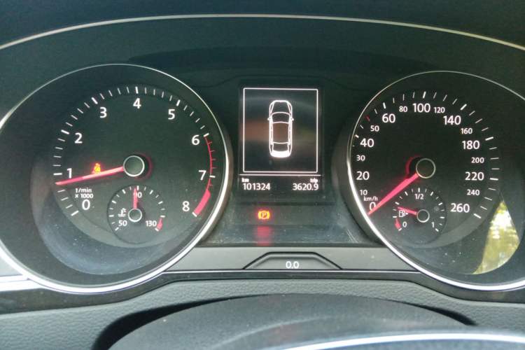 Used Volkswagen Magotan 2018 330TSI DSG Advanced Model Instrument Cluster
