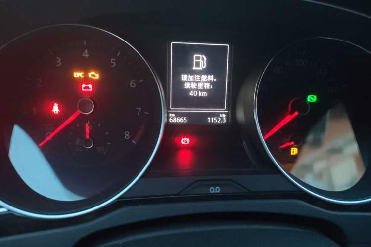 Used Volkswagen Magotan 2018 330TSI DSG Luxury Model Instrument Cluster