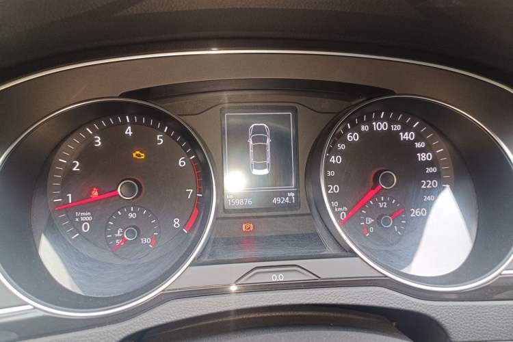Used Volkswagen Magotan 2018 330TSI DSG Luxury Model Instrument Cluster