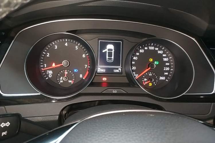 Used Volkswagen Magotan 2018 380TSI DSG Luxury Model Instrument Cluster