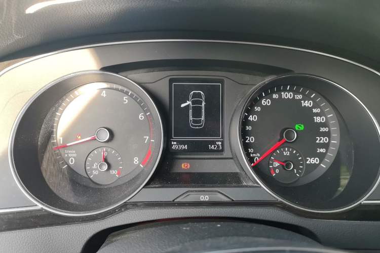 Used Volkswagen Magotan 2018 Facelift 330TSI DSG Luxury Model Instrument Cluster