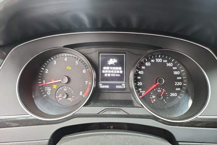 Used Volkswagen Magotan 2018 330TSI DSG Advanced Model Instrument Cluster