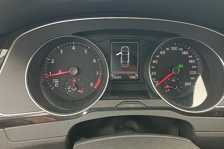 Used Volkswagen Magotan 2018 Facelift 380TSI DSG Luxury Version Instrument Cluster