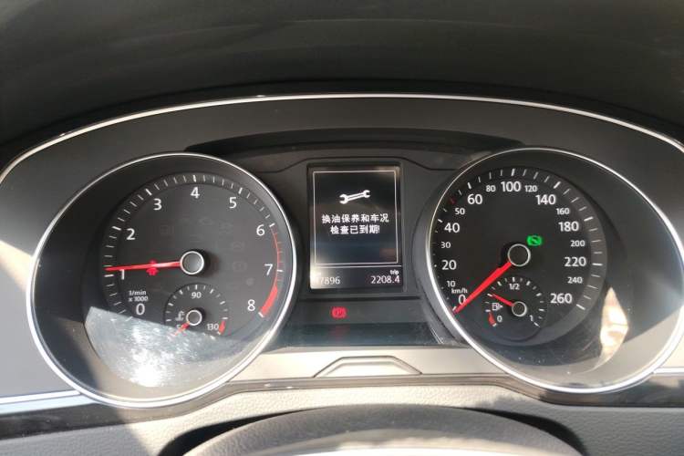 Used Volkswagen Magotan 2018 Facelift 330TSI DSG Luxury Model Instrument Cluster