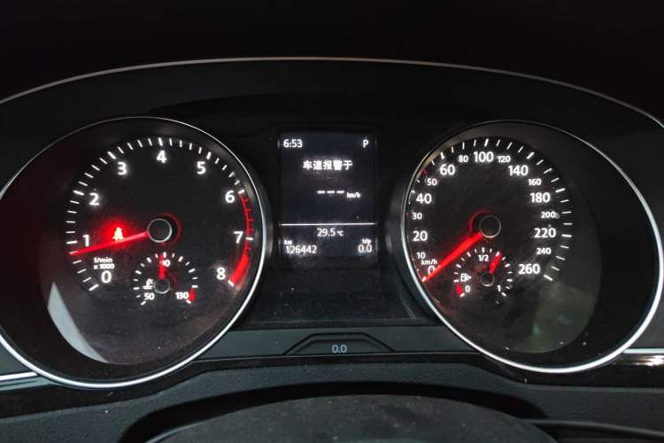 Used Volkswagen Magotan 2018 330TSI DSG Advanced Model Instrument Cluster