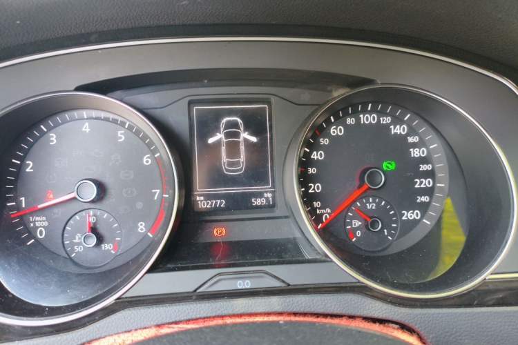 Used Volkswagen Magotan 2018 330TSI DSG Advanced Model Instrument Cluster