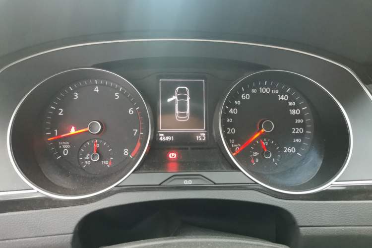 Used Volkswagen Magotan 2018 330TSI DSG Luxury Model Instrument Cluster