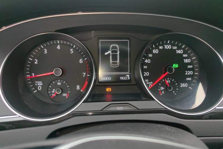 Used Volkswagen Magotan 2018 380TSI DSG Luxury Model Instrument Cluster