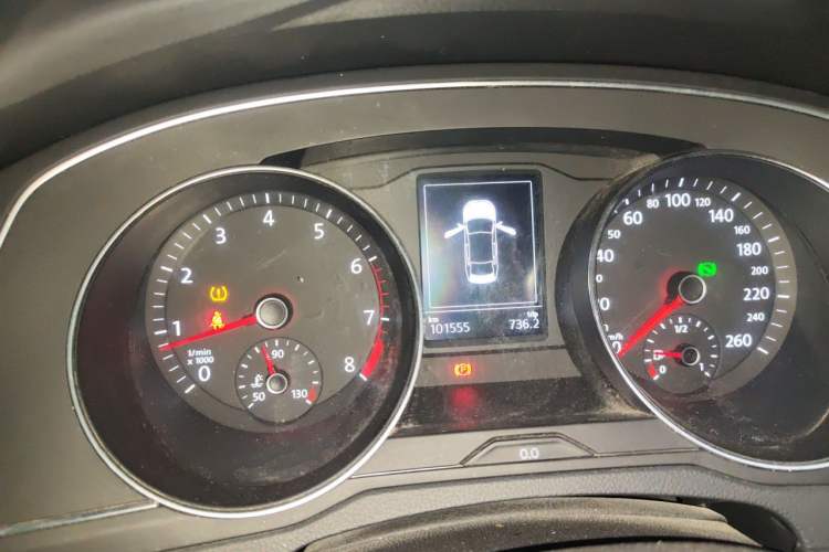 Used Volkswagen Magotan 2018 280TSI DSG Comfort Model Instrument Cluster