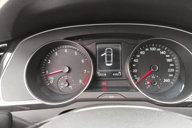 Used Volkswagen Magotan 2018 330TSI DSG Advanced Model Instrument Cluster