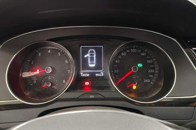 Used Volkswagen Magotan 2018 Facelift 380TSI DSG Luxury Version Instrument Cluster