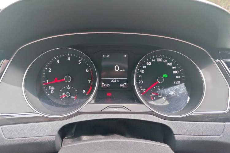 Used Volkswagen Magotan 2018 330TSI DSG Advanced Model Instrument Cluster