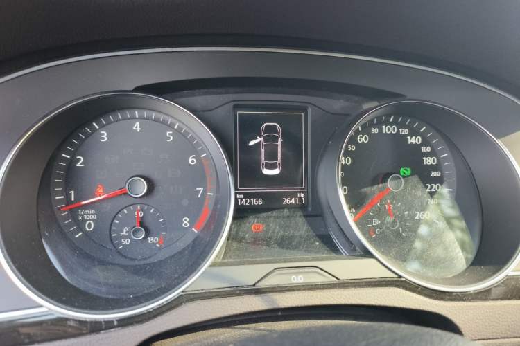 Used Volkswagen Magotan 2018 330TSI DSG Luxury Model Instrument Cluster
