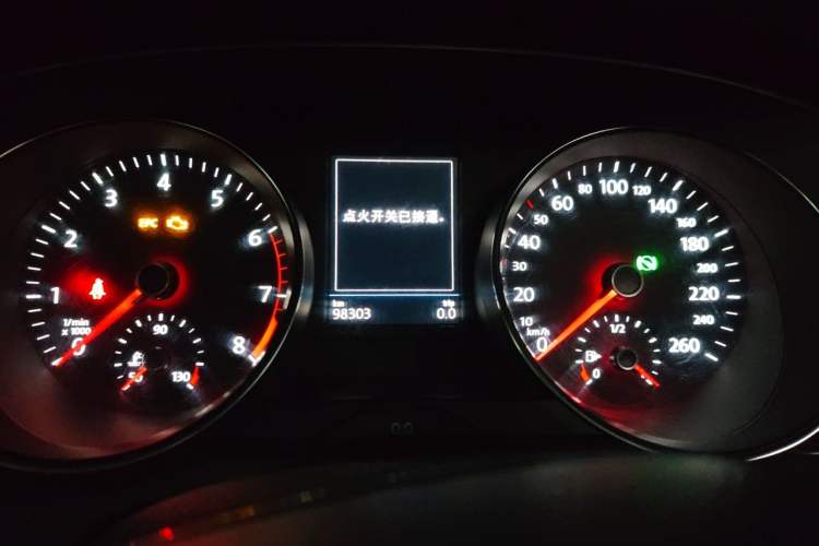 Used Volkswagen Magotan 2018 330TSI DSG Luxury Model Instrument Cluster