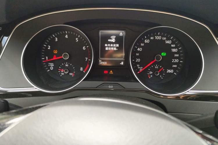 Used Volkswagen Magotan 2018 330TSI DSG Luxury Model Instrument Cluster
