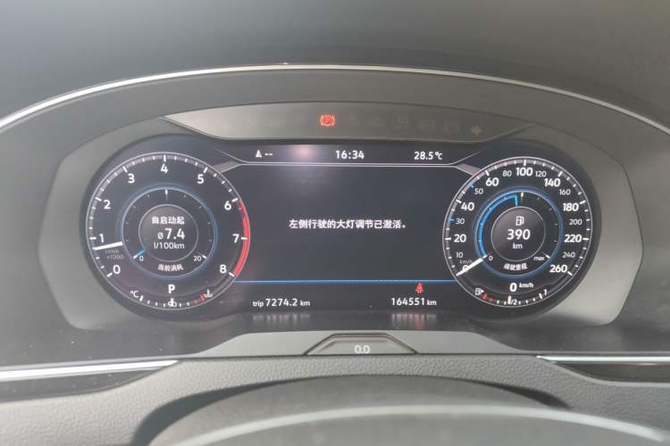 Used Volkswagen Magotan 2018 330TSI DSG Luxury Model Instrument Cluster