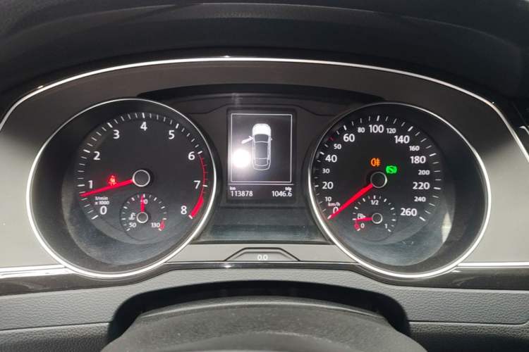 Used Volkswagen Magotan 2018 Facelift 330TSI DSG Luxury Model Instrument Cluster