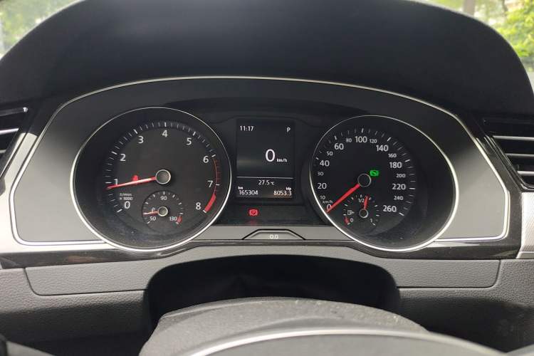 Used Volkswagen Magotan 2018 330TSI DSG Advanced Model Instrument Cluster