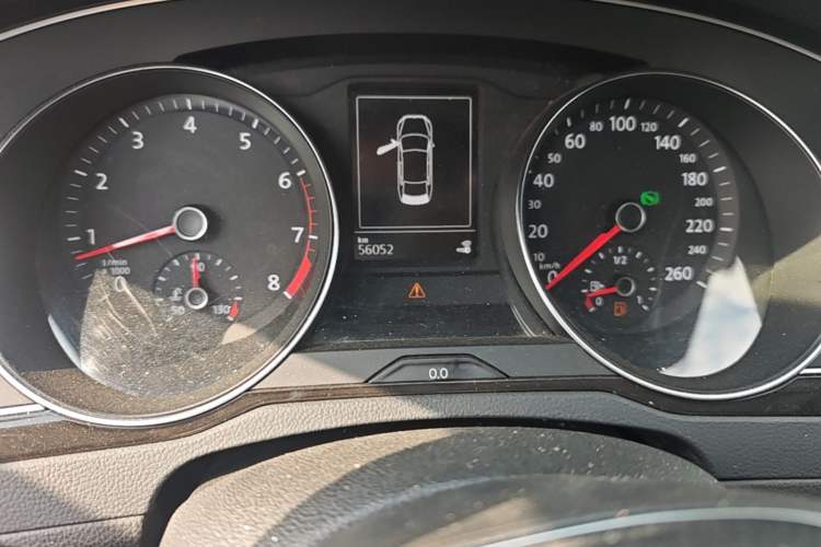 Used Volkswagen Magotan 2018 330TSI DSG Advanced Model Instrument Cluster