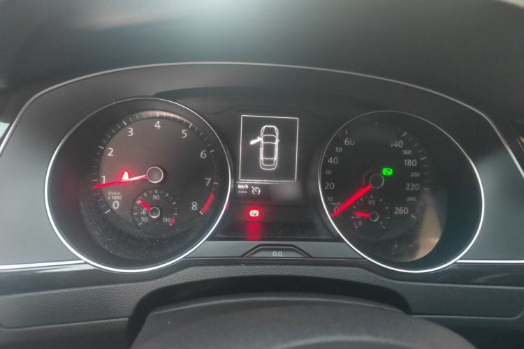 Used Volkswagen Magotan 2018 330TSI DSG Advanced Model Instrument Cluster