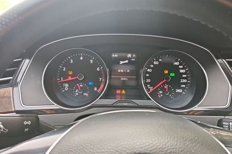 Used Volkswagen Magotan 2018 Facelift 330TSI DSG Luxury Model Instrument Cluster