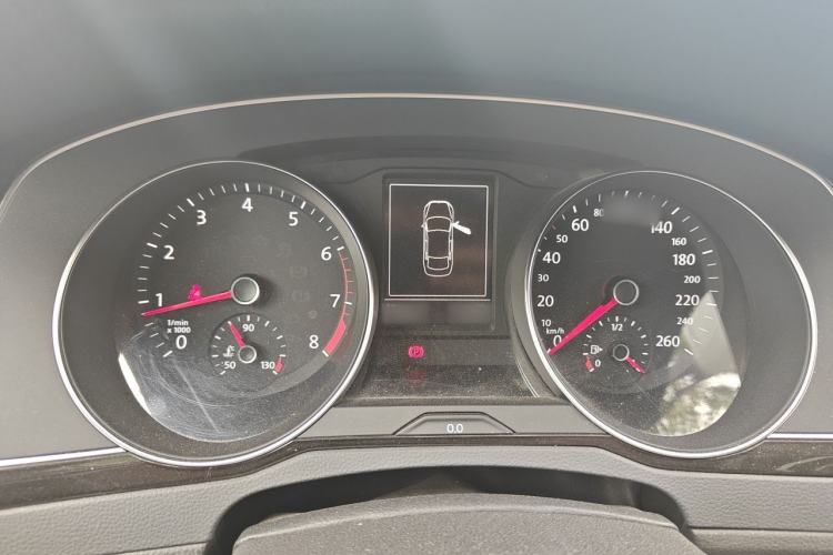 Used Volkswagen Magotan 2018 380TSI DSG Luxury Model Instrument Cluster