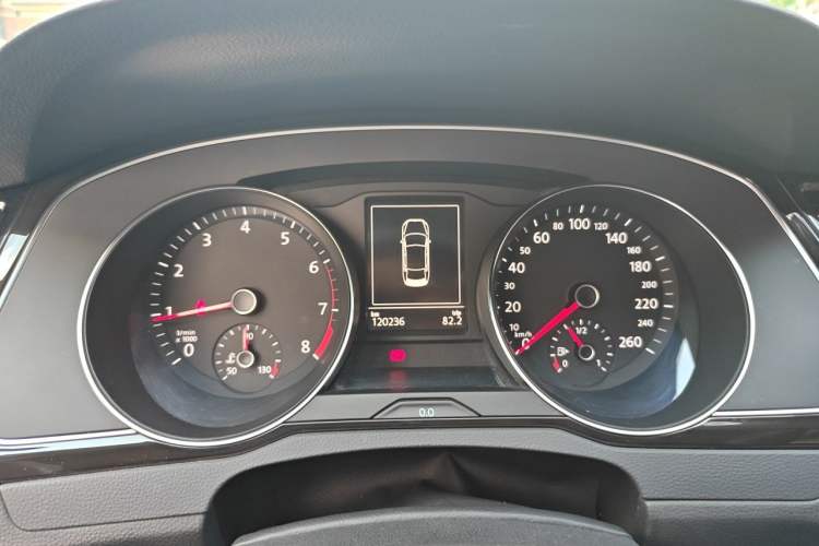 Used Volkswagen Magotan 2018 380TSI DSG Luxury Model Instrument Cluster