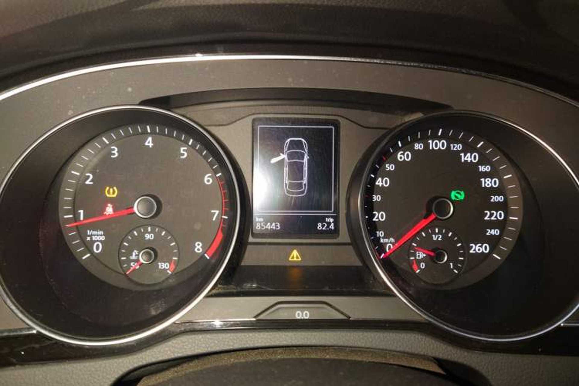 Used Volkswagen Magotan 2018 330TSI DSG Advanced Model Instrument Cluster