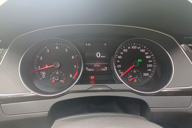 Used Volkswagen Magotan 2018 Facelift 330TSI DSG Luxury Model Instrument Cluster
