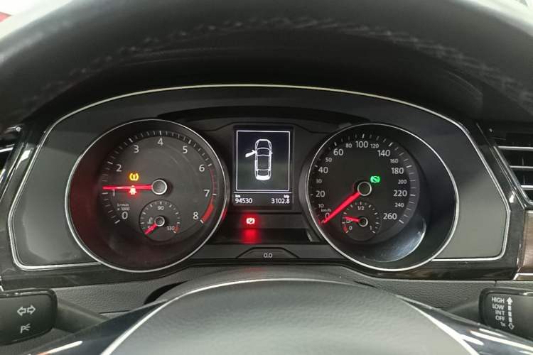Used Volkswagen Magotan 2018 Facelift 380TSI DSG Luxury Version Instrument Cluster