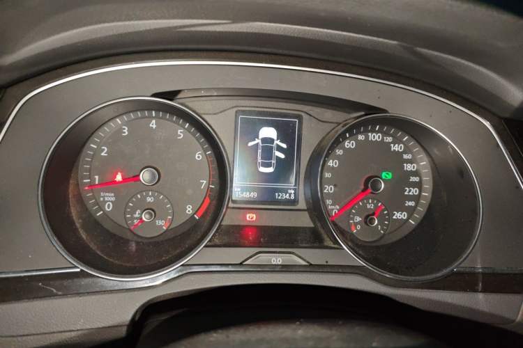 Used Volkswagen Magotan 2018 330TSI DSG Luxury Model Instrument Cluster