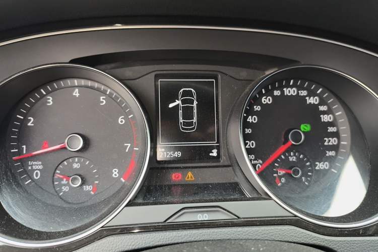 Used Volkswagen Magotan 2018 330TSI DSG Luxury Model Instrument Cluster