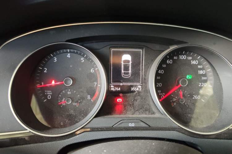 Used Volkswagen Magotan 2018 330TSI DSG Luxury Model Instrument Cluster