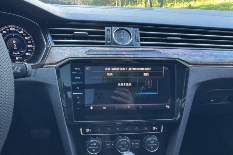 Used Volkswagen Magotan 2018 330TSI DSG Luxury Model Interior 8