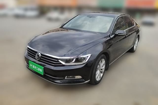 Ojetý Volkswagen Magotan 2018 Facelift 330TSI DSG Luxury Model