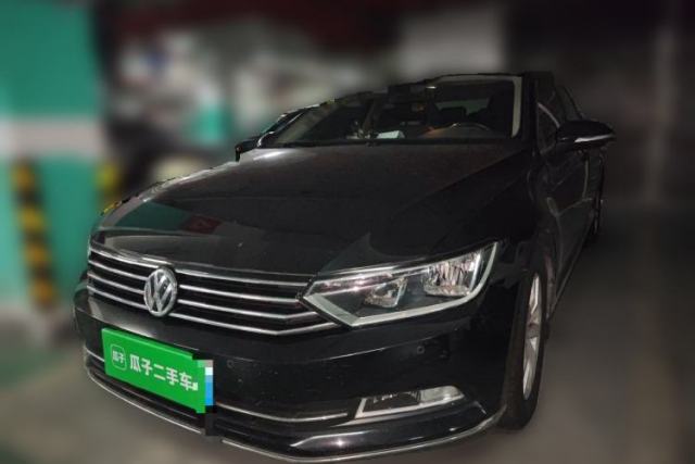 Used Volkswagen Magotan 2018 330TSI DSG Comfort Model