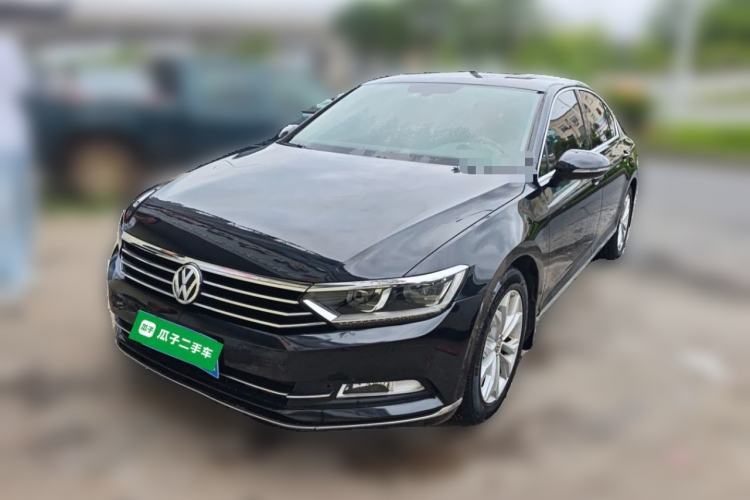 Used Volkswagen Magotan 2018 330TSI DSG Luxury Model Guazi used car, China used car export, Used car for sale, Used  cars, Cheapest cars for sale