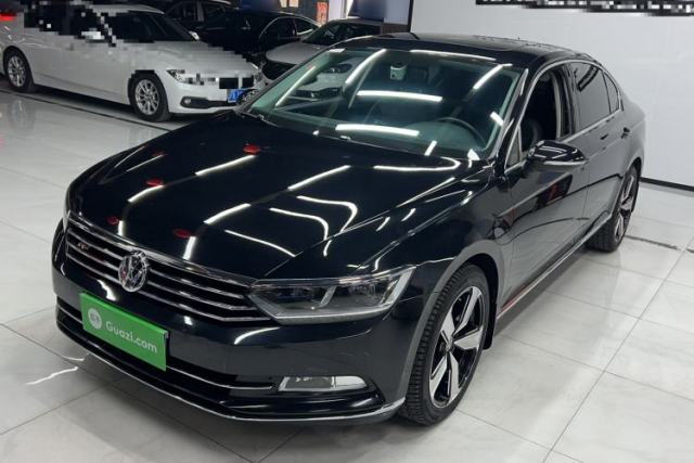 Ojetý Volkswagen Magotan 2018 330TSI DSG Luxury Model