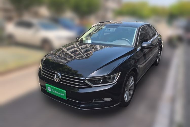 Used Volkswagen Magotan 2018 330TSI DSG Advanced Model Guazi used car, China used car export, Used car for sale, Used  cars, Cheapest cars for sale
