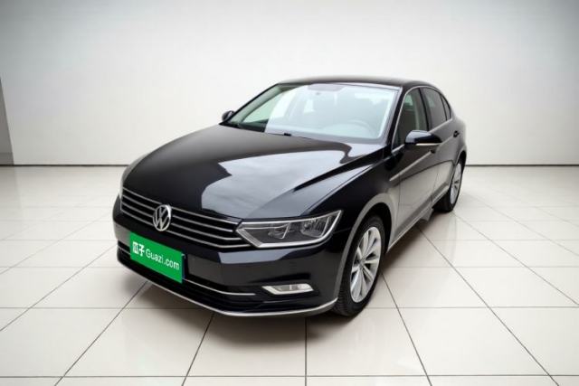 Ojetý Volkswagen Magotan 2018 330TSI DSG Advanced Model