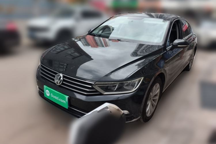 Used Volkswagen Magotan 2018 330TSI DSG Advanced Model Guazi used car, China used car export, Used car for sale, Used Volkswagen cars, Cheapest cars for sale