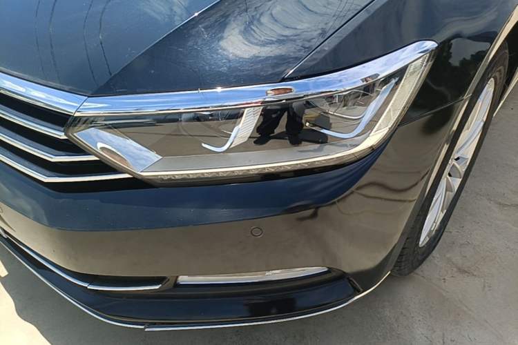 Used Volkswagen Magotan 2018 Facelift 330TSI DSG Luxury Model Left Front Headlight