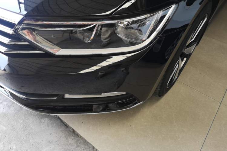 Used Volkswagen Magotan 2018 330TSI DSG Advanced Model Left Front Headlight