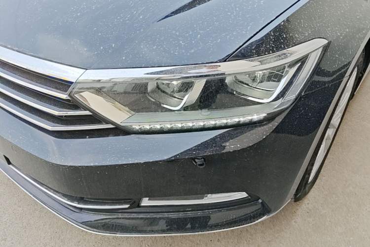Used Volkswagen Magotan 2018 Facelift 330TSI DSG Luxury Model Left Front Headlight